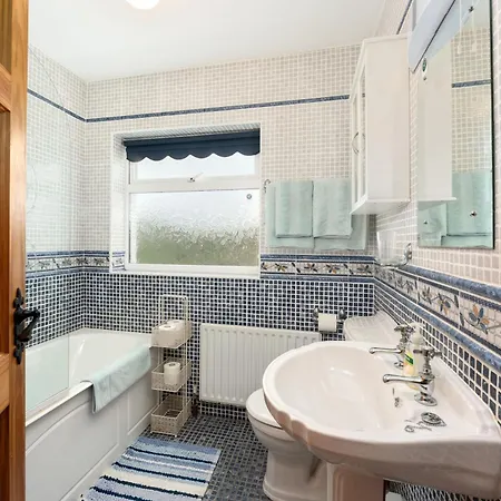 207 - バリーコニーリー