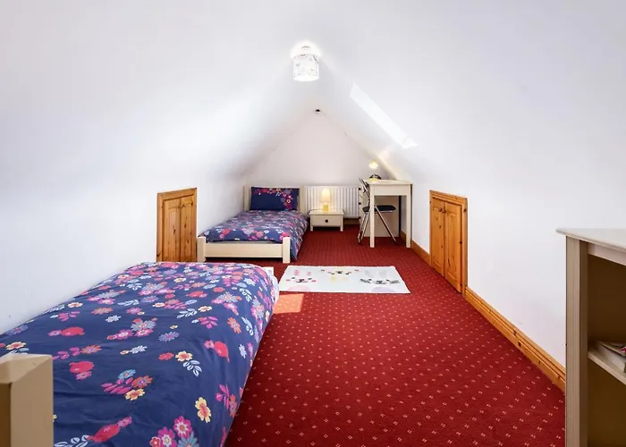 207 - * Ballyconneely